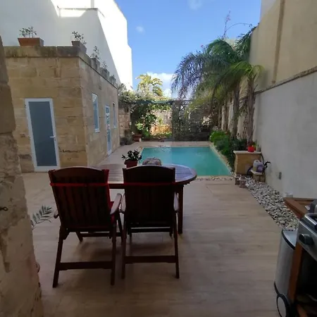 Hébergement de vacances The Luxury - Next To Airport! *