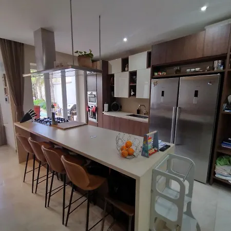 The Luxury - Next To Airport! * Kirkop
